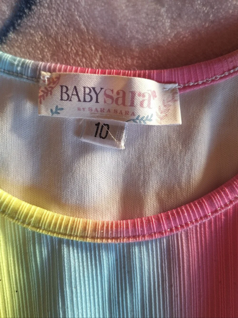 Baby Sara sleeveless rainbow